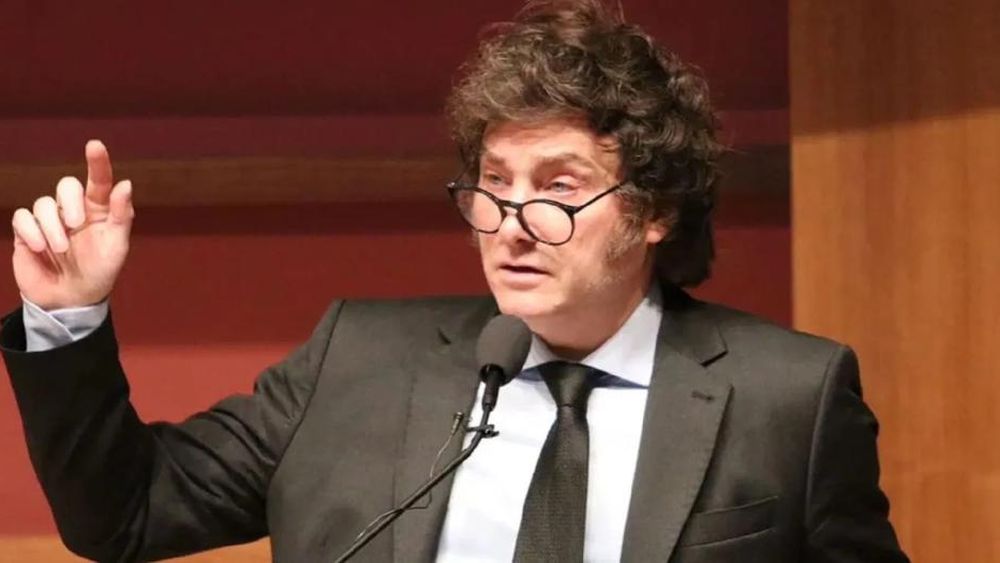 Javier Milei generó fuerte polémica en Stanford por una frase sobre la pobreza.