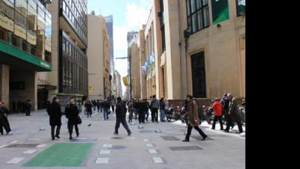 Los bancos buscan llevar calma y dicen que la situación está lejos de ser como en 2001.