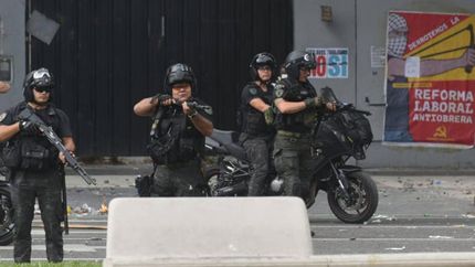 Javier Milei denunciará por terrorismo a quienes protestaron contra la reforma laboral.