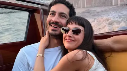 El flamante papi, Chino Darín muy amablemente habló con los medios y brindó detalles del parto y del estado de salud de Úrsula Corberó. El flamante papi, Chino Darín muy amablemente habló con los medios y brindó detalles del parto y del estado de salud de Úrsula Corberó.