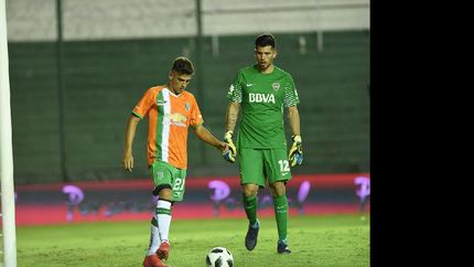 Carranza se recupera favorablemente de una operación de meniscos.