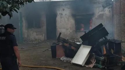 La casa de la pareja fue incendiada después de la detención.