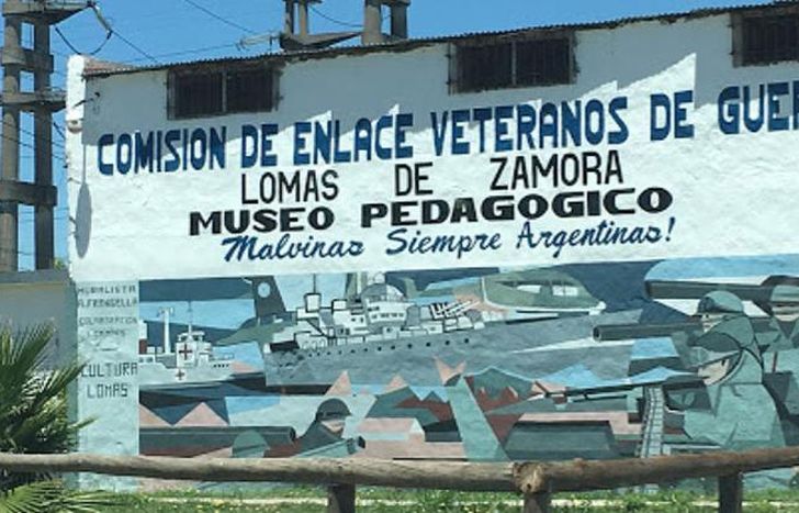 El centro está ubicado en Frías y Garibaldi.