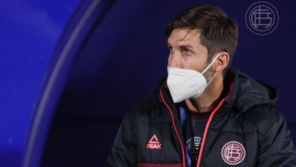 Lanús volvió al triunfo y Cuberas destacó el trabajo colectivo.