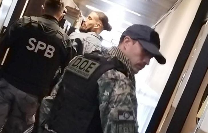 Benítez va a seguir detenido como hasta ahora.