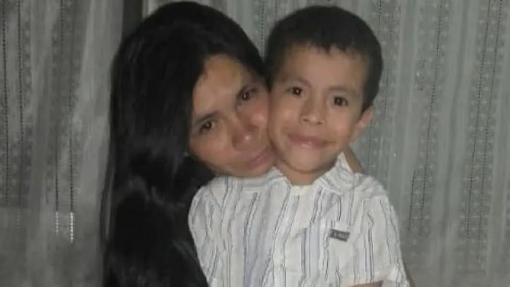 Laura Rivero y su hijo, Thiago Castro.