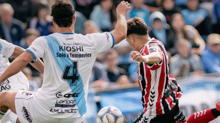 Temperley y Chacarita se enfrentan en el Alfredo Beranger.&nbsp;