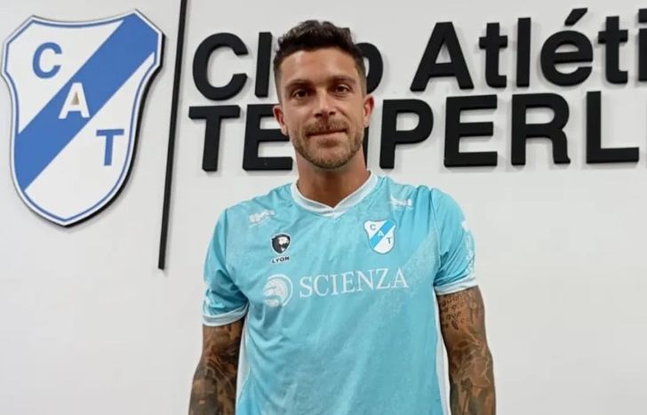 Adrián Arregui apuntó al objetivo de Temperley.