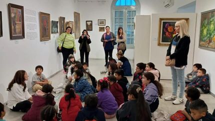 Las visitas para niños y niñas finalizan con actividades artísticas. Las visitas para niños y niñas finalizan con actividades artísticas.