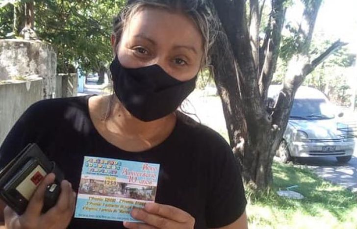 Los vecinos que ya colaboraron con la compra de un número.