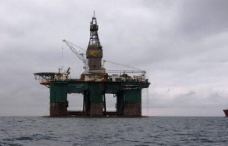 petrolera_en_malvinas.jpg_1572130063