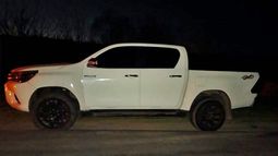 La camioneta robada en Lomas de Zamora.