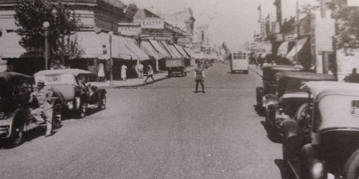 Laprida y Meeks, Lomas de Zamora, en 1930.&nbsp;