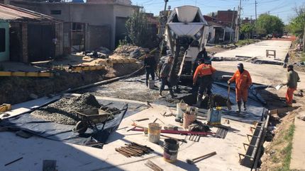 Avanzan las obras sobre la calle Gabriel Miró, de Fiorito.