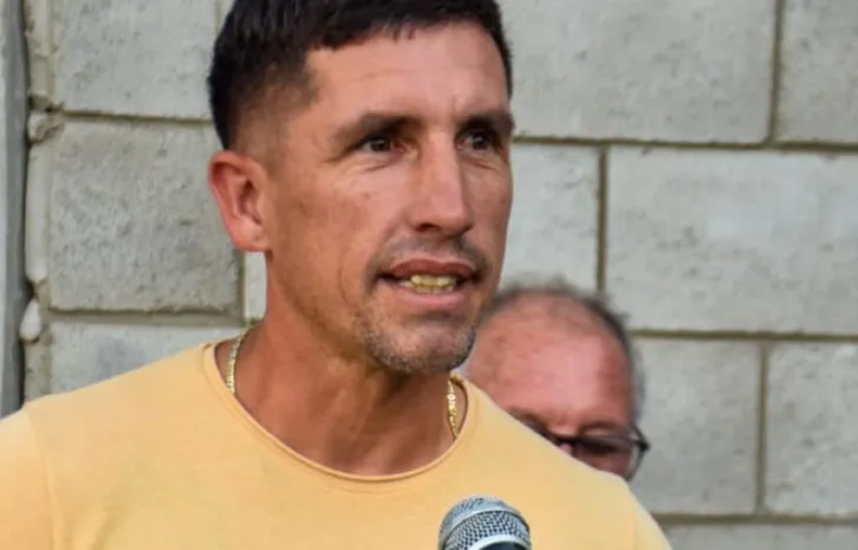 Federico Crivelli en su rol de Director Deportivo de Temperley.