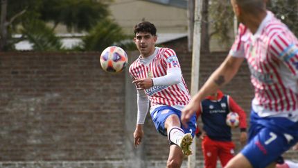 Segalerba se afirmó en la defensa Milrayitas. Segalerba se afirmó en la defensa Milrayitas.