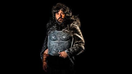 LA FUNCIÓN SERÁ A LAS 22.