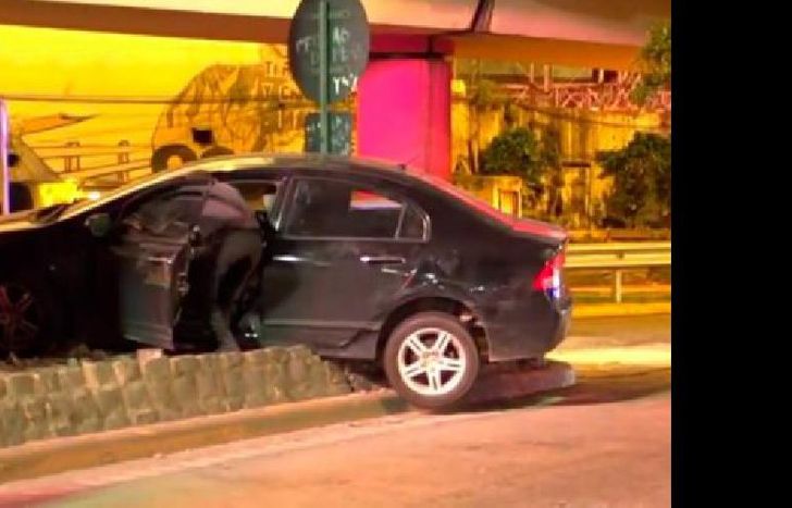 Los delincuentes escaparon a pie.