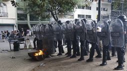 La detención fue en Avellaneda en manos de la Policía Federal, quien reprimió durante el debate de la reforma laboral. La detención fue en Avellaneda en manos de la Policía Federal, quien reprimió durante el debate de la reforma laboral.