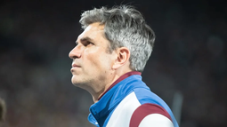 Mauricio Pellegrino pasó la escoba por Lanús.