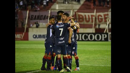 los andes sufrio con talleres, pero celebro un valioso triunfo los andes sufrio con talleres, pero celebro un valioso triunfo