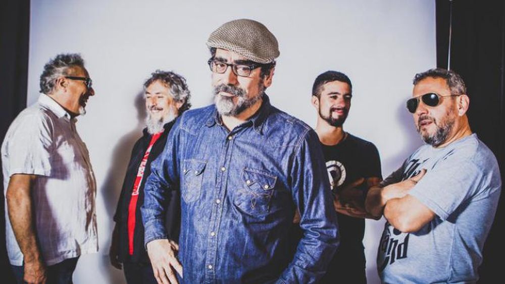 Ricardo Tapia & Cía.