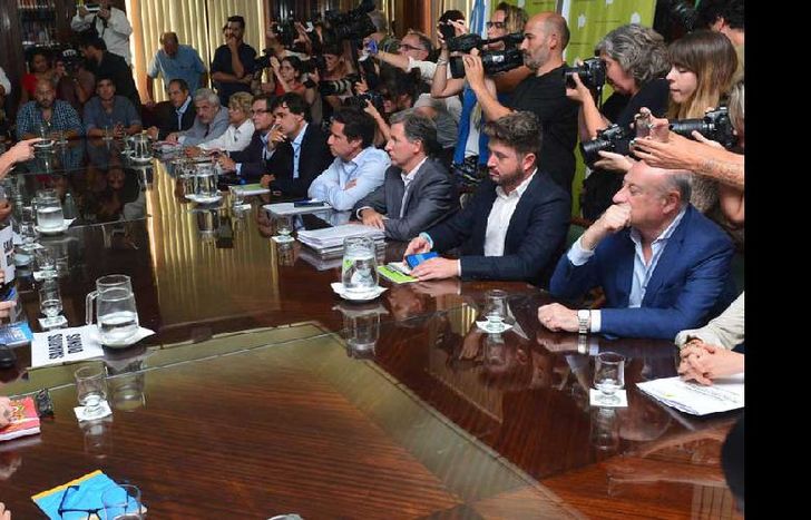 Primera reunión paritaria del año.