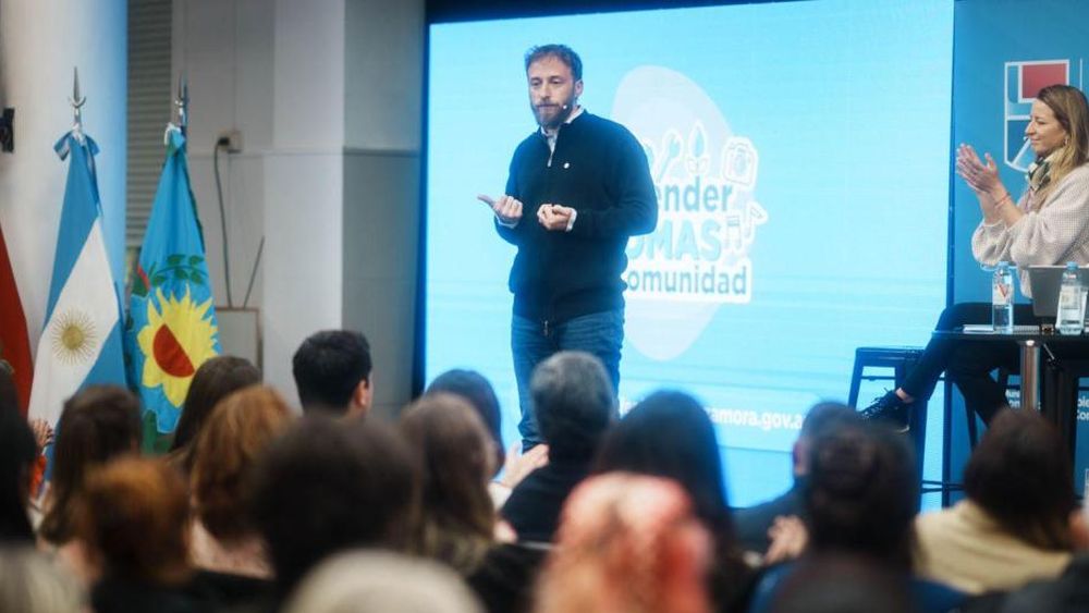 Lanzaron Aprender Lomas, una plataforma de capacitación gratuita en oficios