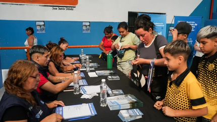 Salud en Lomas de Zamora: más chicos de clubes de barrio acceden a los aptos físicos gratis