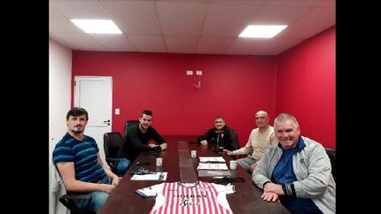 El cuerpo técnico y el Consejo del Fútbol trabajaron de manera conjunta. El cuerpo técnico y el Consejo del Fútbol trabajaron de manera conjunta.