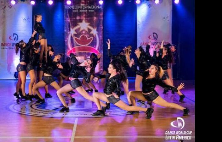 Presentaron un homenaje a Sandro y fueron seleccionadas.