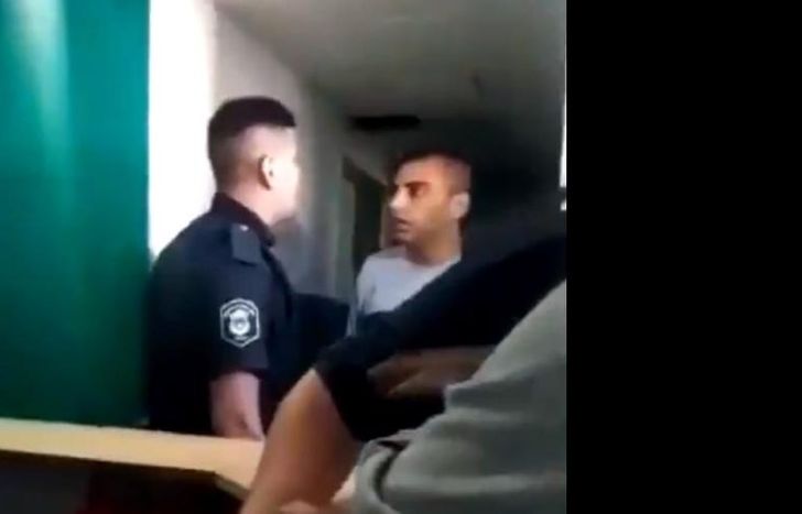 Estaban vestidos de civil.