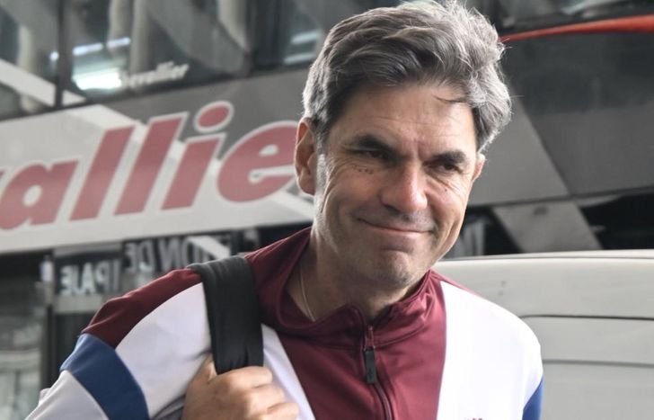 Pellegrino está sonriente: viaja con todos los jugadores a disposición.
