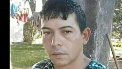 el acusado fue detenido ayer en una vivienda precaria luego de múltiples allanamientos.