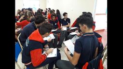Dictan talleres económicos para alumnos secundarios