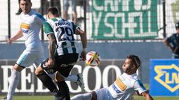 El equipo de Hernán Crespo goleó a los entrerrianos.