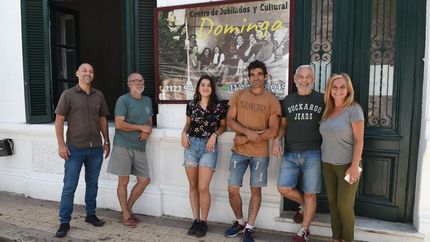 Los integrantes de la institución invitaron a los vecinos a sumarse a los talleres.