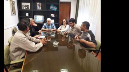 denuncian falta de pago en la fabrica canale de llavallol