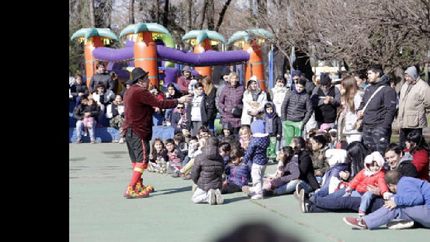 brown: miles de personas en un festival gratuito