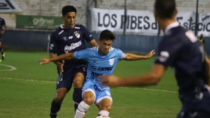 El Gasolero enfrenta a Quilmes en el Centenario. El Gasolero enfrenta a Quilmes en el Centenario.