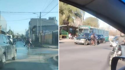 un peligro: con su bici, se metio de contramano en una avenida llena de autos
