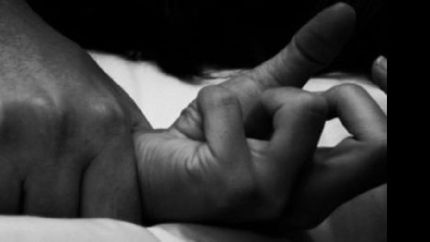 burzaco: una adolescente denuncio que su companero de escuela la violo