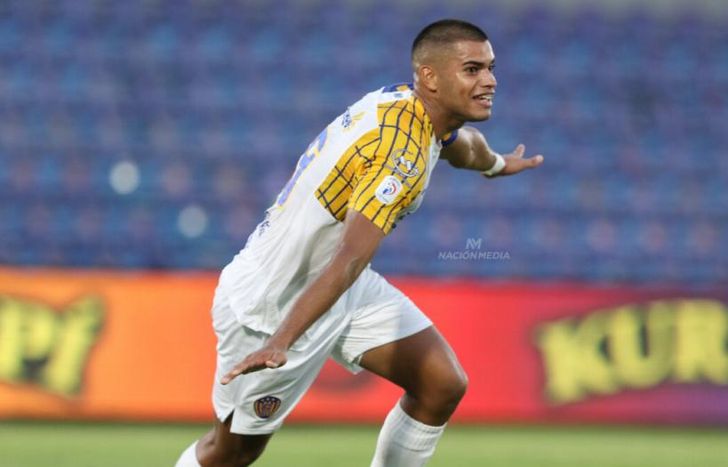 Pérez tiene 22 años y es uno de los máximos goleadores del fútbol paraguayo.
