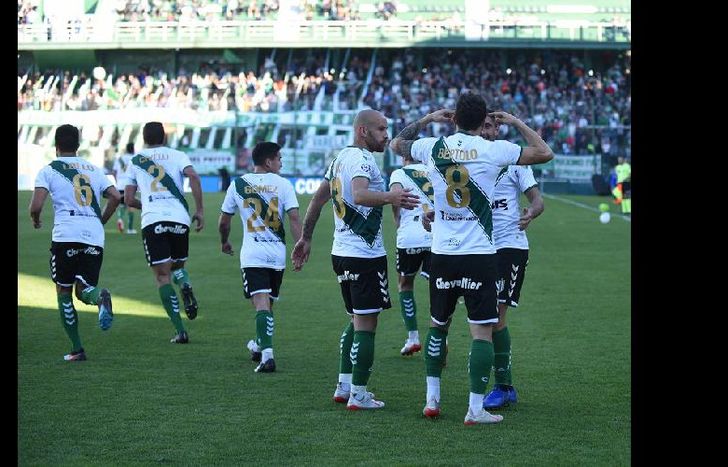 Banfield precisa un triunfo para tomar aire con los promedios.