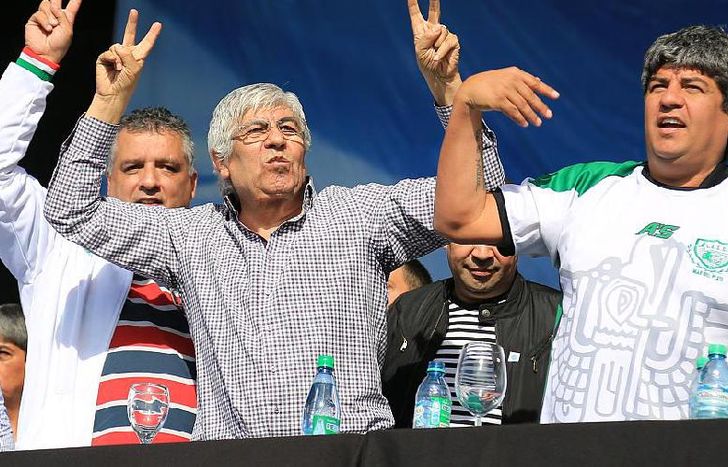 No sé si estará Macri detrás de esto, pero está el Gobierno”, marcó Hugo Moyano.