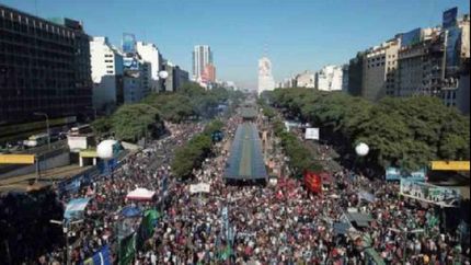 los movimientos sociales vuelven a manifestarse