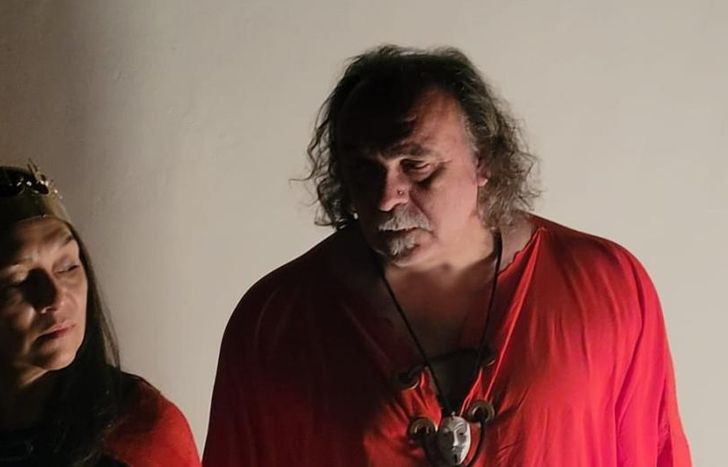 La obra la dirige Gustavo Roca.