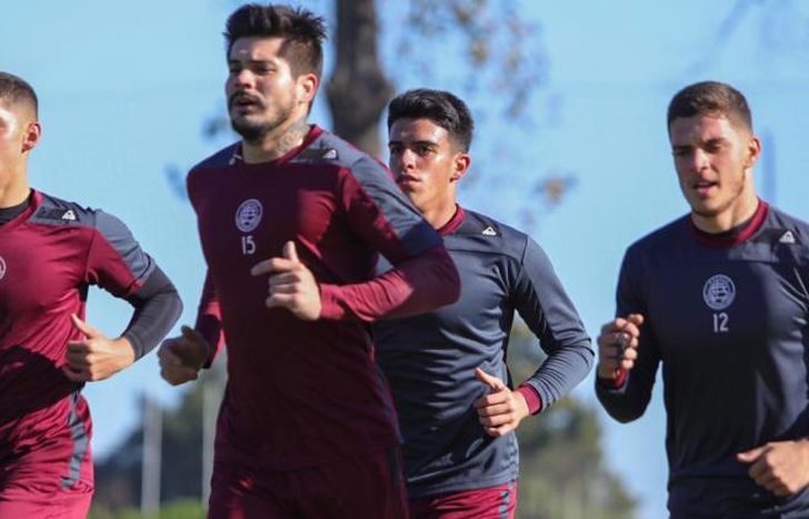 El plantel realizó muchos trabajos físicos.