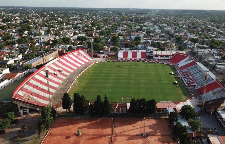 Sergio Lapegüe habla hoy de Los Andes y sus historias más curiosas.