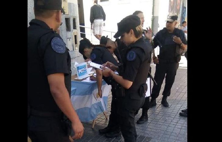 Explican que necesitan el apoyo de 400 mil personas.